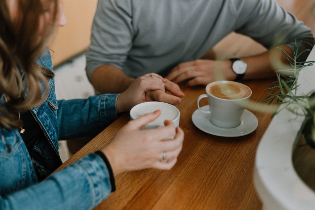 sapiosexual couple having coffee