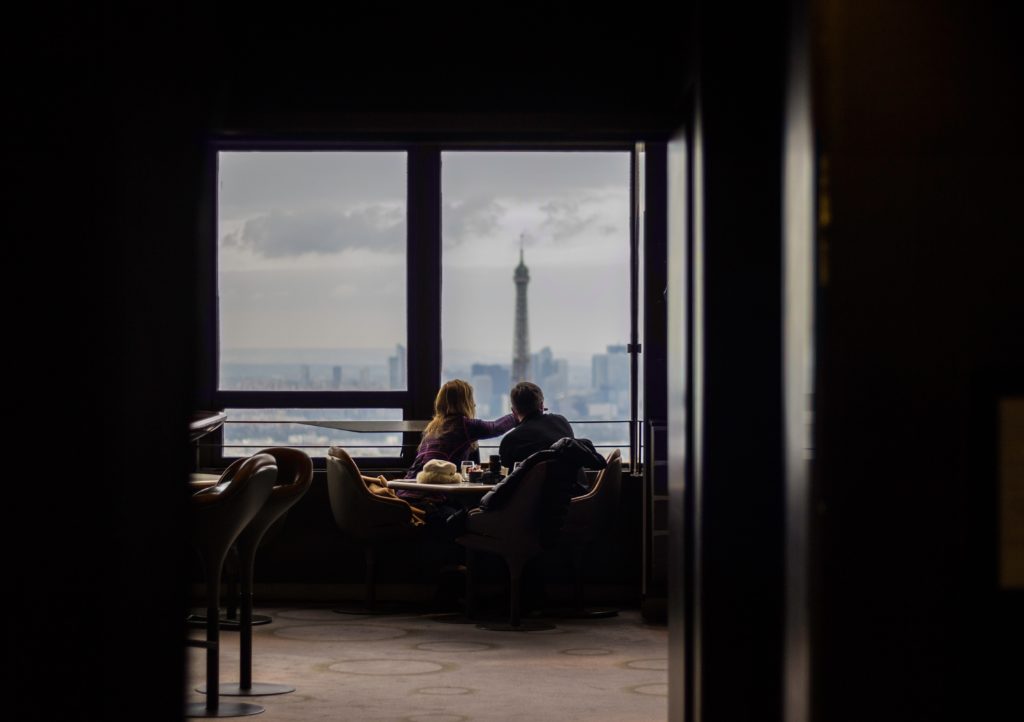 boomers on date in Paris