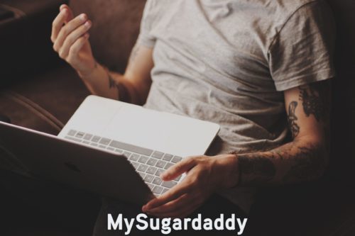 splenda daddy on his laptop